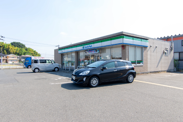 香芝市良福寺 周辺環境コンビニ
